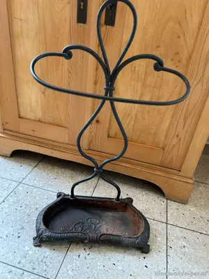 Alter Jugendstil Schirmständer Gusseisen Bild 4