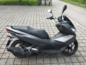 Honda PCX 125 Bild 3