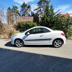 Peugeot 207cc zu verkaufe.  Bild 5