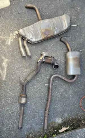 Auspuffanlage VW Scirocco, Original im sehr gutem Zustand