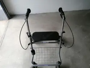 Rollator zu verkaufen