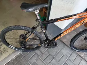Trek SLR 6 Series Mountainbike - 26 Zoll - voll funktionstüchtig! Bild 3