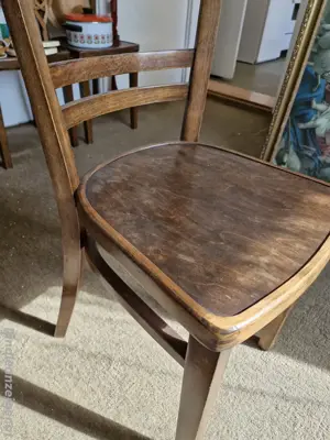 Stühle aus Holz Bild 2