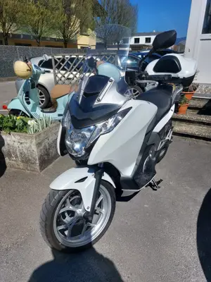 Honda Integra 700 ccm   54 Ps   Bj. 2012 Bild 10