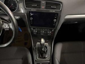 Volkswagen Golf Bild 11