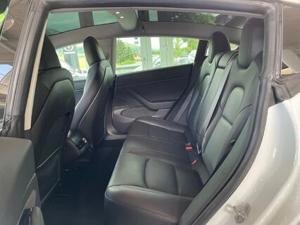 Tesla Model 3 2018 Bild 12