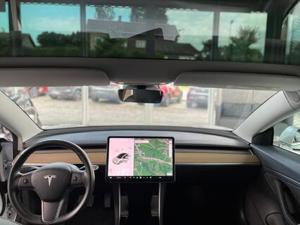 Tesla Model 3 2018 Bild 13