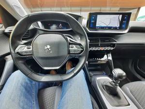 Peugeot 2008 Bild 12
