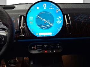MINI John Cooper Works ALL4 // elektr. Sitzverstellung // Head-Up // Panorama-Glasdach Bild 8