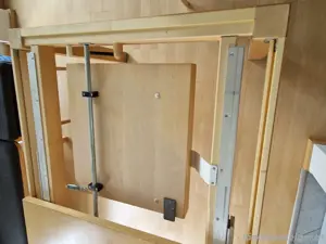 Vollholztisch (Schreinerarbeit) Bild 2