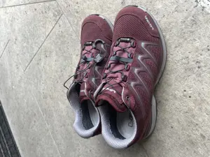 LOWA Damen Wanderschuhe Gr. EU 39   UK 5,5 Bild 3