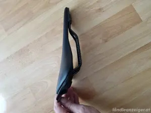 Sattel Fizik versus evo leicht Bild 4