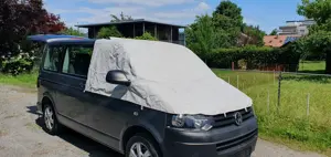 VW T5 Caravelle mit Camping-Ausrüstung und Original-VW-Tauschmotor Bild 8
