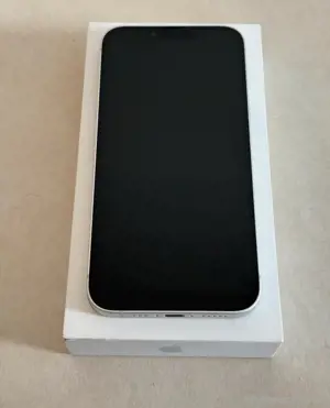 iPhone 16e 128GB Bild 3