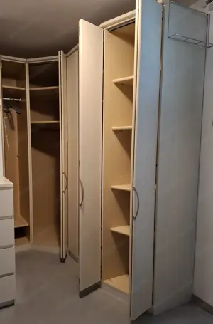 Falttüreneckschrank, Esche weiss mit Schubkasteneinsatz Bild 3