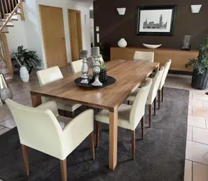 Design Essgruppe Tisch Eiche massiv 240cm x 105cm und 8 Echtleder Essstühle, neuwertig