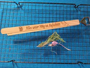 Grillzange mit Flaschenöffner gelasert mit verschiedenen Texten und Motiven Bild 4