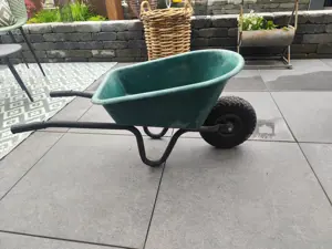 Kinderschubkarre 