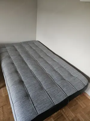 umklappbare Schlafcouch Bild 3