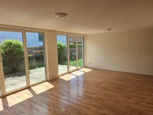 3,5 Zimmer Wohnung 65 m2 in Zwischenwasser mit Garten Bild 4
