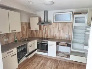 3,5 Zimmer Wohnung 65 m2 in Zwischenwasser mit Garten Bild 12