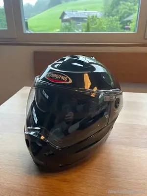 Motorradhelm