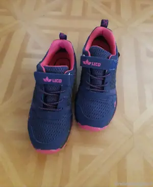Outdoorschuhe 33
