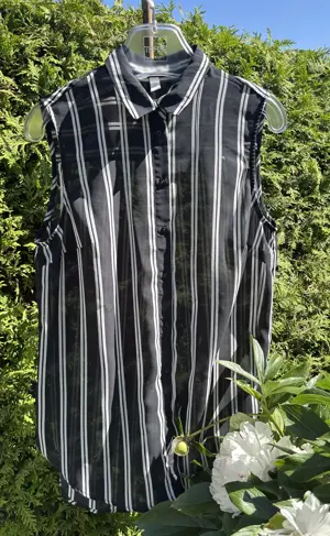 Gestreifte ärmellose Bluse von H&M Bild 4