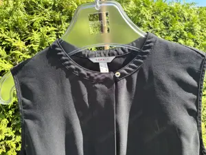 Schwarze ärmellose Bluse von Esprit Bild 4