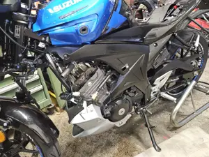 Suzuki GSX Suzuki GSX-S 125 Naked Bike Bild 3