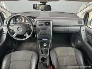 Mercedes B170 Bild 5