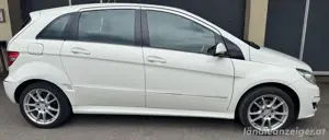 Mercedes B170 Bild 2