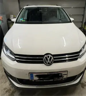 VW Touran Country 1,6 TDI DPF 7 Sitzer Kombi Bild 4