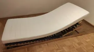 Lattenrost mit Matratze