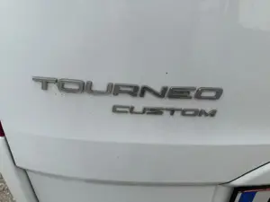 Ford Tourneo Hybrid Titanium