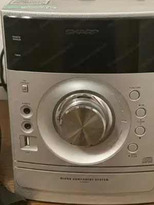 Sharp micro component system - Radio, CD-Player, USB-Anschluss, 2 Lautsprecherboxen Bild 5