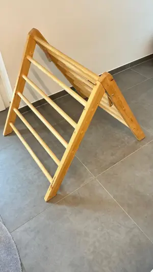 Kletterdreieck aus Holz