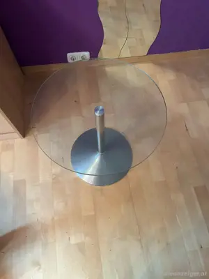 kleiner Glastisch Bild 2