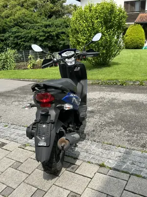 SYM Crox 50 Moped zu verkaufen   top gepflegt, unfallfrei! Bild 2