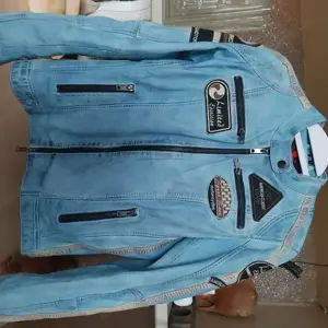 Lederjacke (neu)