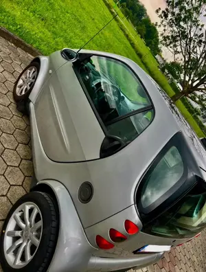 Smart fortwo Dieselfahrzeug Kleinwagen Stadtwagen  Bild 3
