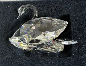 Swarovski Schwan   dekoratives Kristall - Sammlerstück Bild 2