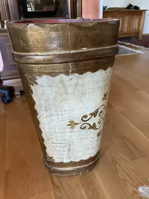 Schirmständer aus Holz venezianisch Vintage