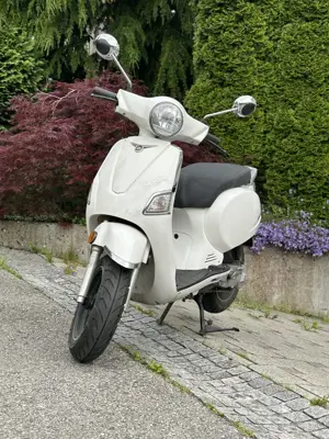 Beeline Memory Estate 50 Moped zu verkaufen   Retroroller in Weiß, top gepflegt, unfallfrei Bild 2