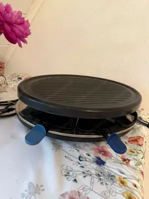 Raclette zu verkaufen Bild 3