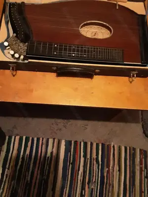 Verkaufe Framus Zither im Koffer