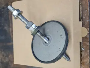 Befestigung Aufdach Schraubsystem Halter Bild 2