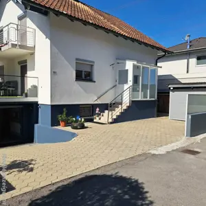 Haus zum verkaufen  Bild 2