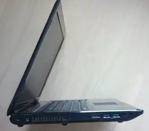 Medion Akoya E6313; 15,6 Zoll Laptop Bild 2