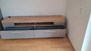 Neuwertige Möbel zu verkaufen. Bild 2